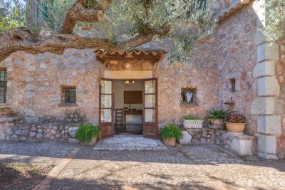 Encantadora casa de montaña con vistas y total tranquilidad – Port de Sóller Encantadora casa de montaña con vistas y total tranquilidad – Port de Sóller