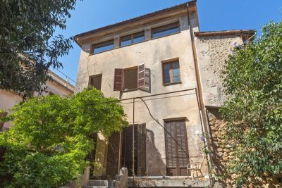 Casa de pueblo con jardín y proyecto de piscina en Sóller Casa de pueblo con jardín y proyecto de piscina en Sóller